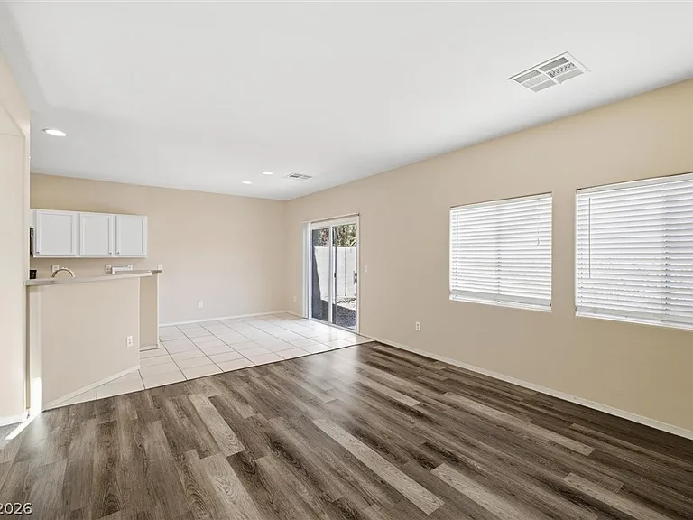 528 Round Reign Ave #0 — Photo 9