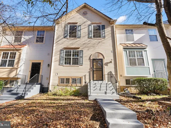 3116 Dynasty Dr, District Heights, MD 20747