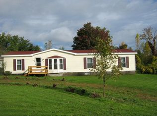 29 Northstar Blvd, Oswego, NY 13126