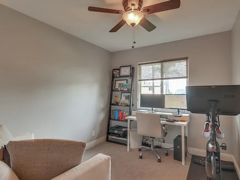1705 Freda Ln — Photo 25