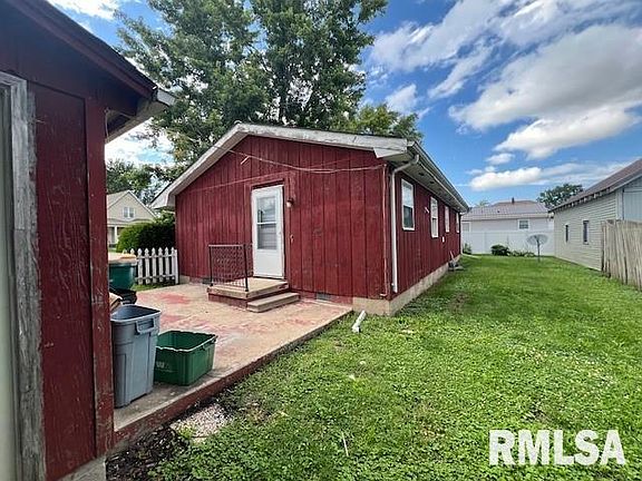 4th image of 365 S Whitesboro St