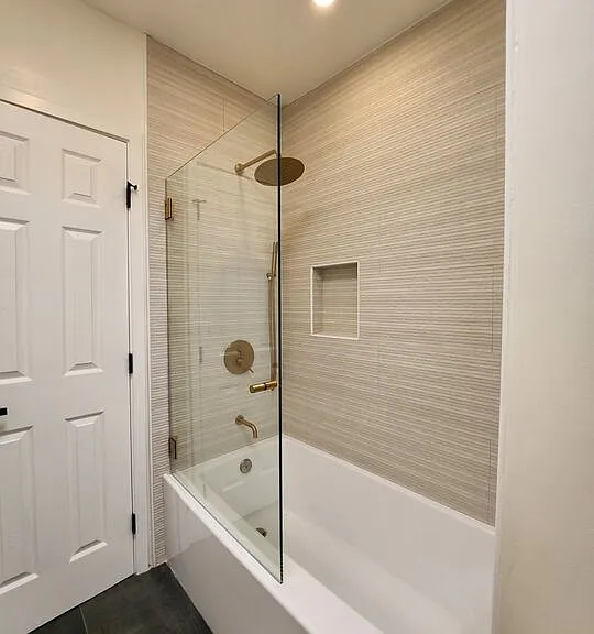 529 N Market St #8 — Photo 12