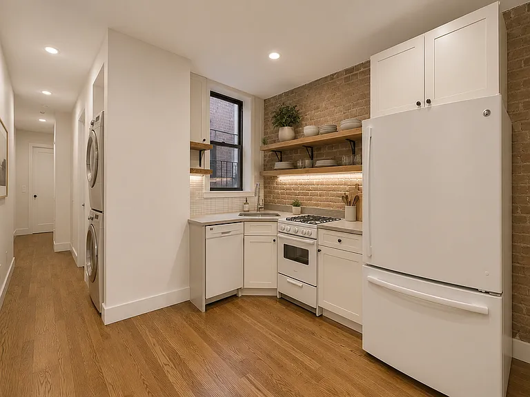 970 Greene Ave #4A — Photo 2