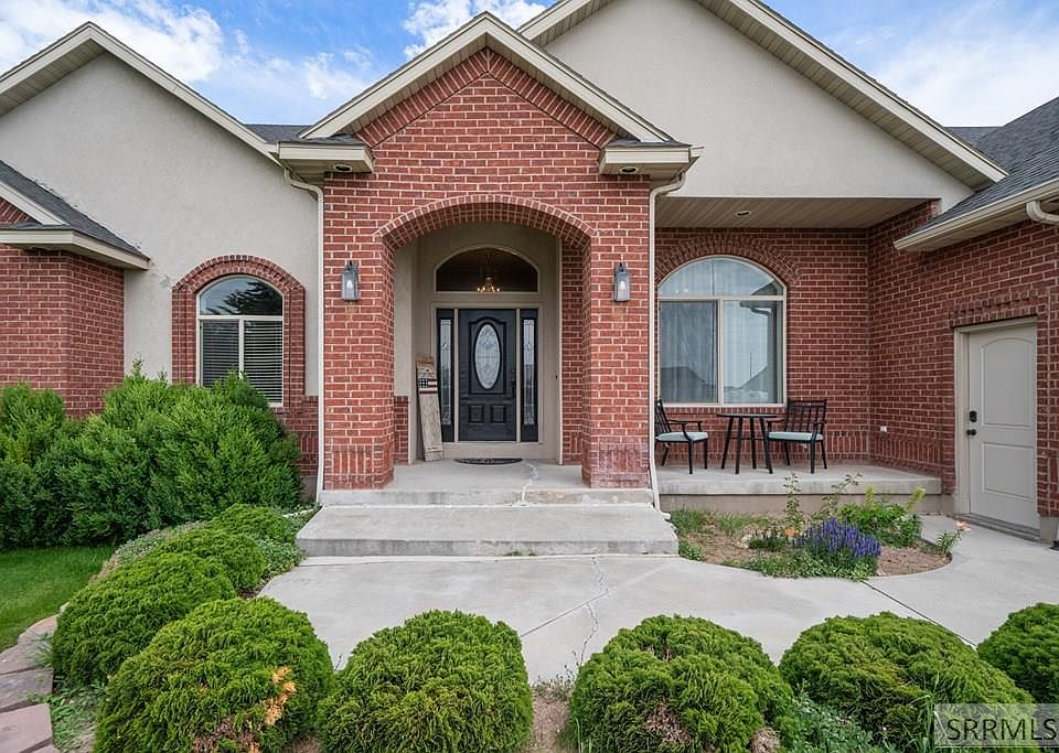 9232 N Mapleview Dr, Idaho Falls, ID 83401 | MLS #2187438 | Zillow