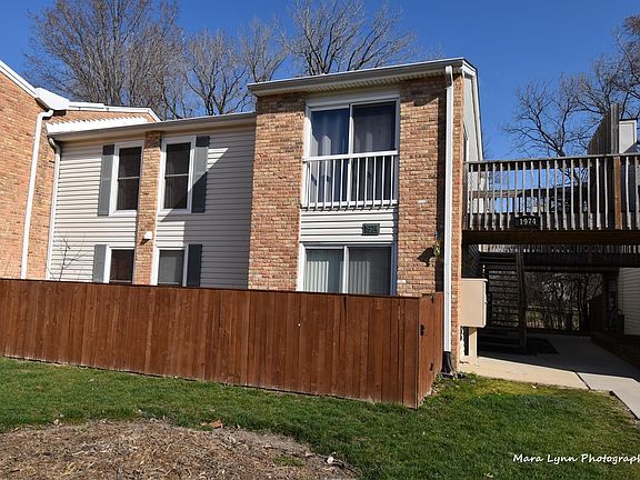 2nd image of 1974 Kenilworth Cir APT G