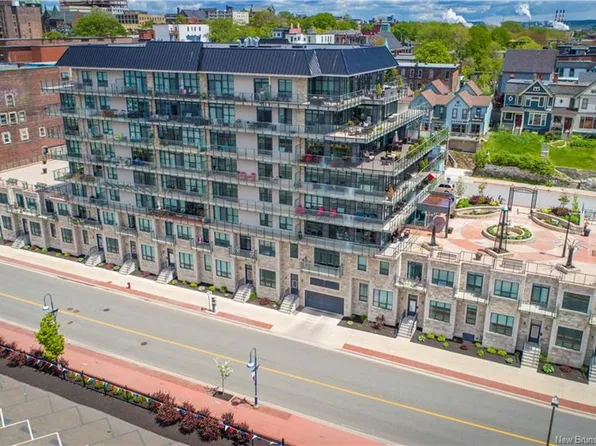 243 Prince William St #205, Saint John, NB E2L 0C6