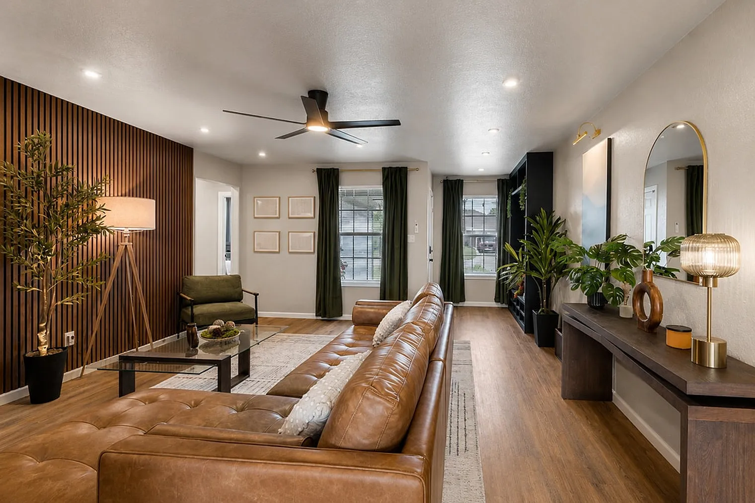 3 bed, 2.0 bath, 1399 sqft, $3,640 — Photo 1