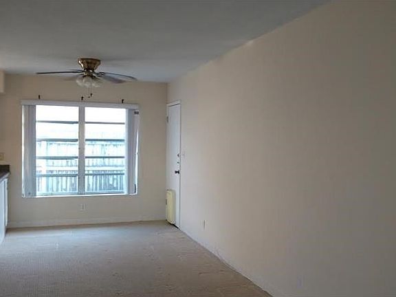 5th image of 431 SE 1st Ave #2