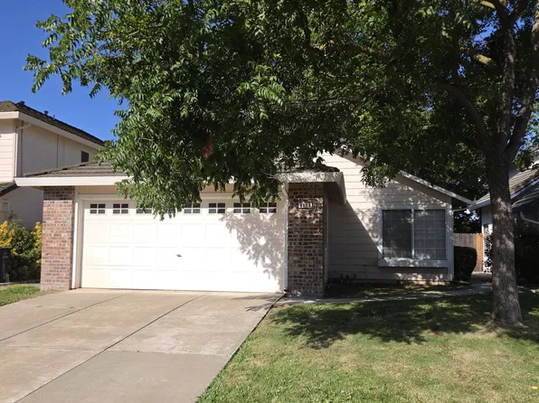 8868 Gemwood Way, Elk Grove, CA 95758