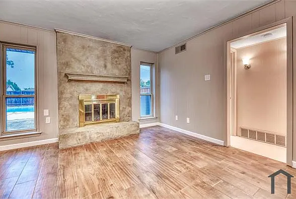 1619 Marquette Dr — Photo 9
