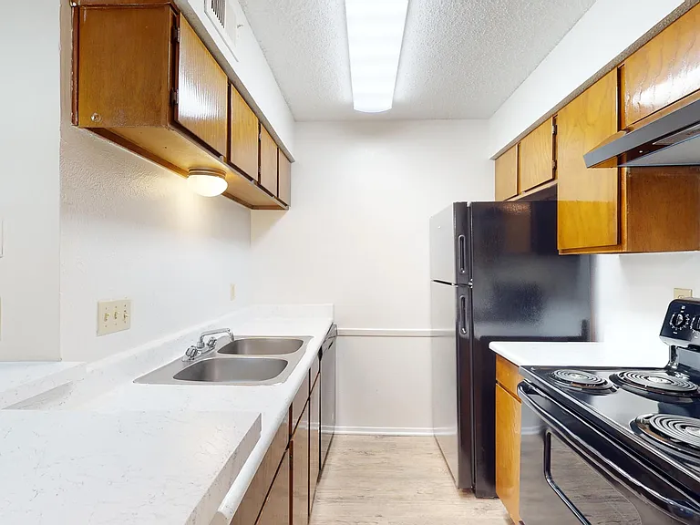 Addison Apartments at the Park — Photo 50