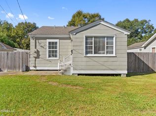 1603 Williams St, Pascagoula, MS 39567