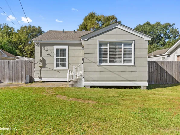 1603 Williams St, Pascagoula, MS 39567