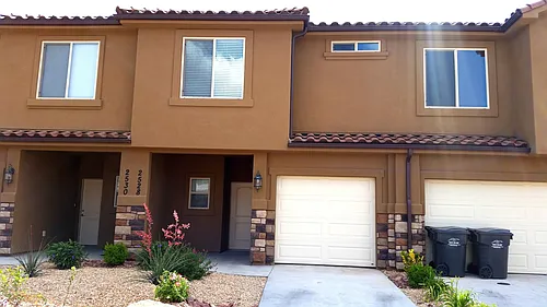 2528 Manzoni Rd Photo 1