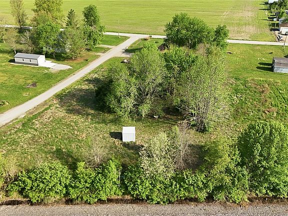 4th image of 12058 N 880th St