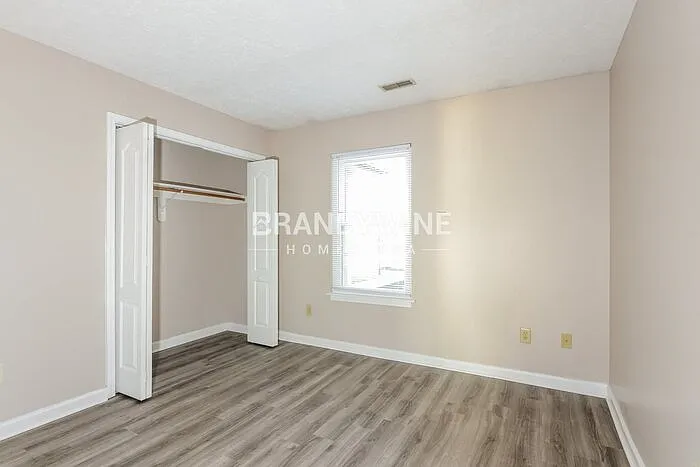 1932 Herford Dr — Photo 13