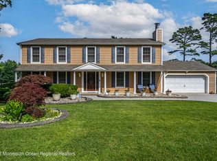 12 Asheville St, Toms River, NJ 08753