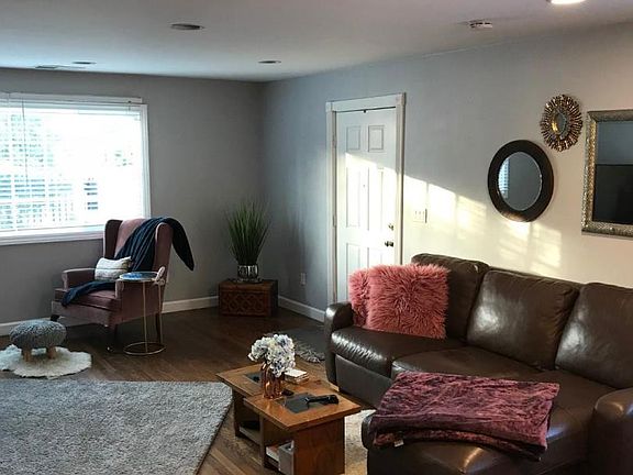 5th image of 4585 Alum Rock Ave