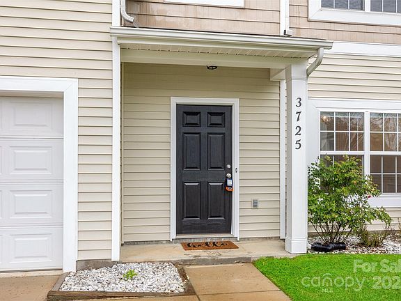 2nd image of 3725 Catawba Creek Dr