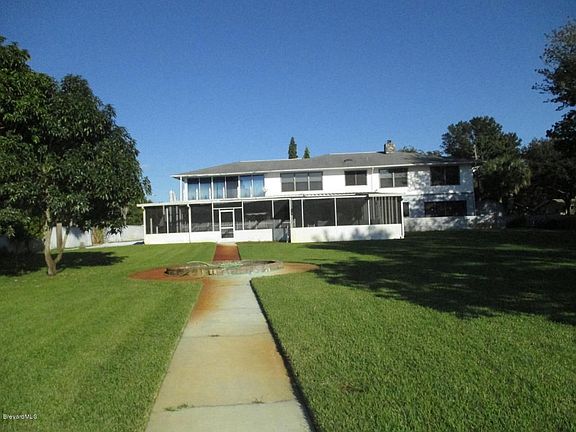 5th image of 4045 Barr Ln