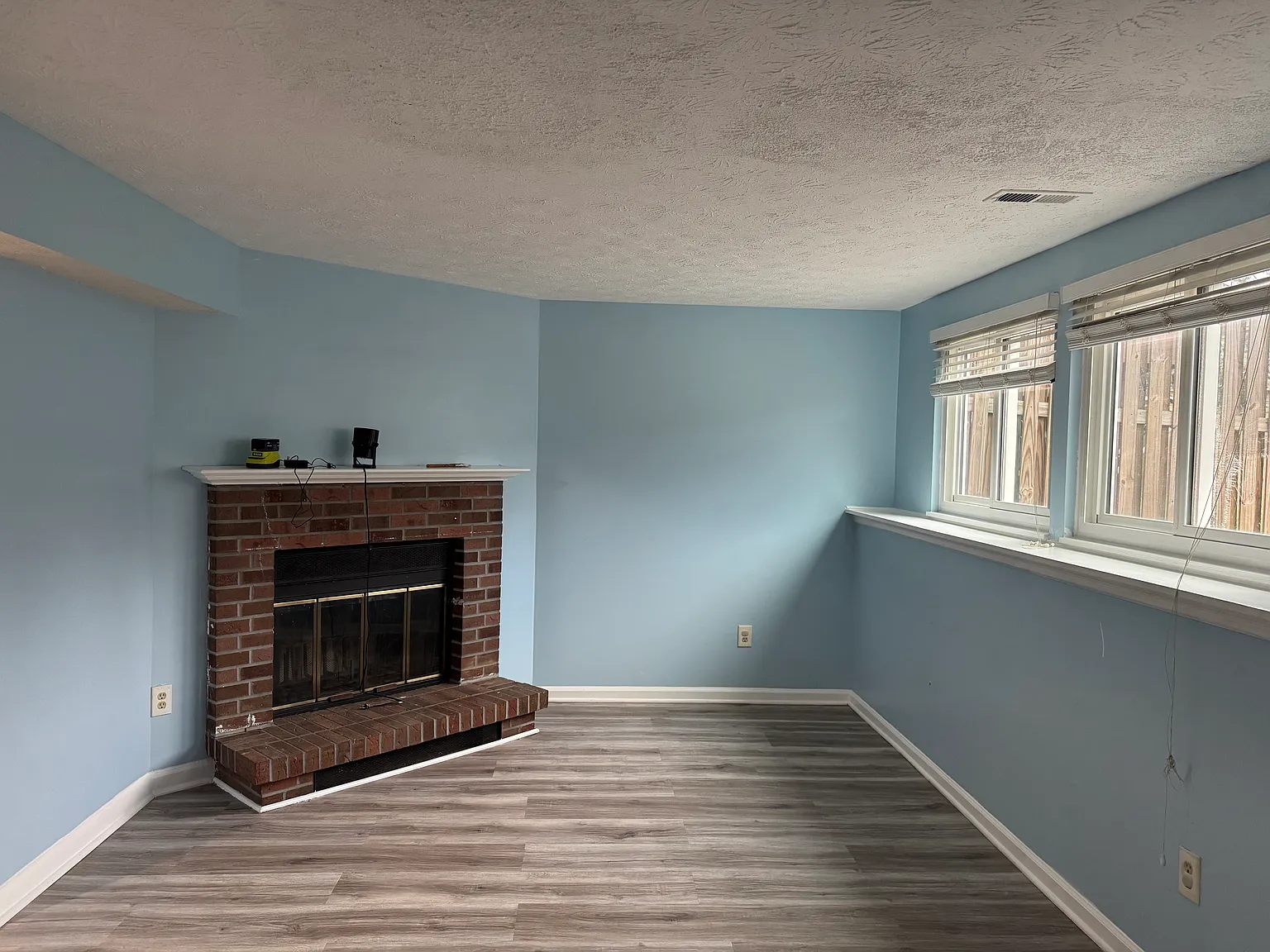 3 bed, 1625 sqft, $3,100 — Photo 4