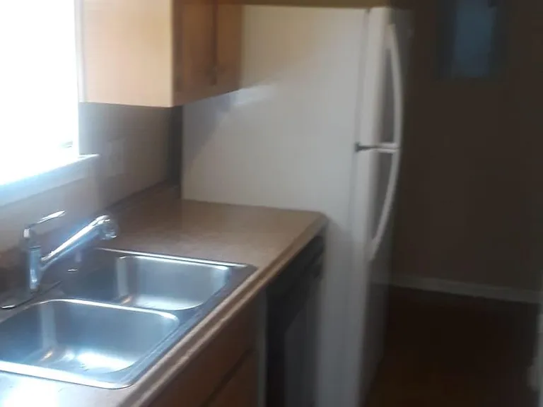 103 Tuscany Ln — Photo 8