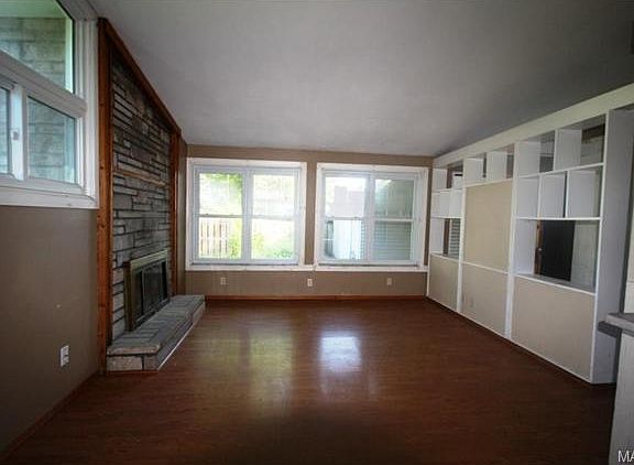 2nd image of 1301 Trelane Ave