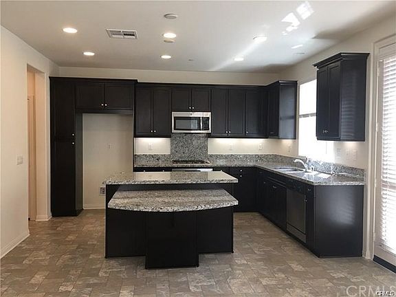 4th image of 2057 Liberty Way