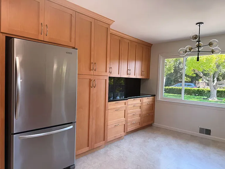 Brookhaven Dr — Photo 4