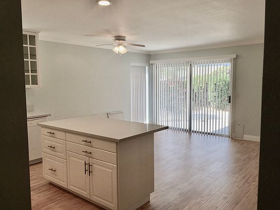 3rd image of 9633 Countryroads Dr