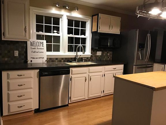 2nd image of 2415 Charing Cross Dr