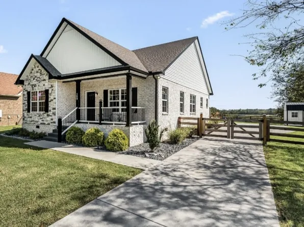 589 Portland Blvd, Portland, TN 37148