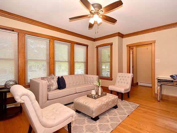 4th image of 5225 N Ludlam Ave