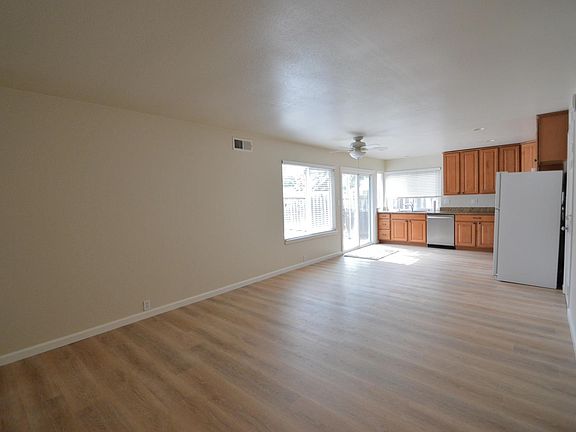 5th image of 7275 Valley Trails Dr
