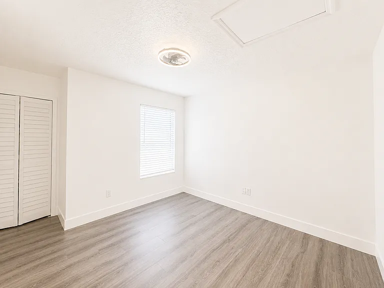 232 Coco Plum Dr — Photo 7