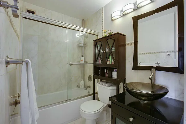 Rented by Exit Realty Dynasty | media 7