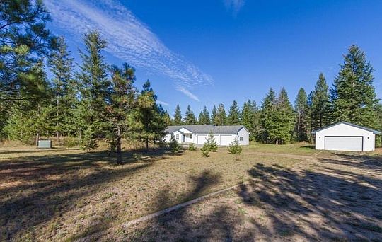 3rd image of 30466 N Pheasant Run Ct