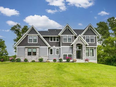 2275 Century Ave S, Woodbury, MN, 55125