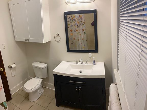 4th image of 6406 S Greenwood Ave Floor 1
