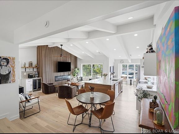 3rd image of 370 Waters Edge Dr #32-3A