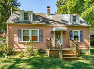 121 Church St, Northport, NY 11768