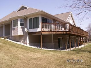 270 Lighthouse Cir, Manistee, MI 49660