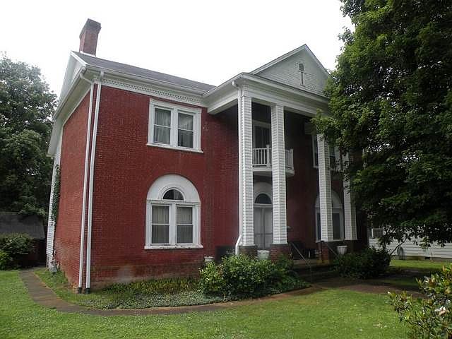 1st image of 307 E Columbia Ave