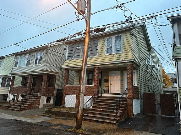 2nd image of 108 Rosehill Pl