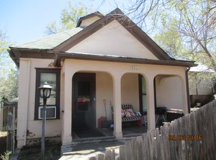 860 Prospect Pl, Manitou Springs, CO 80829