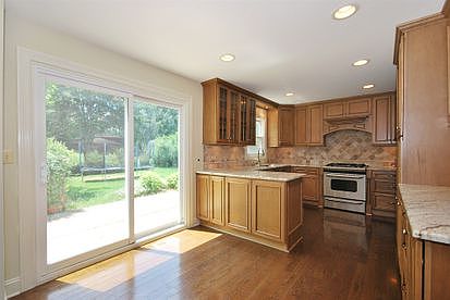 5th image of 1338 Brush Hill Cir