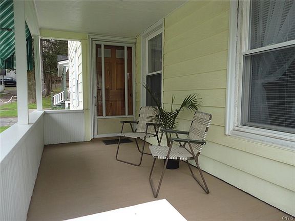2nd image of 5 Washington St