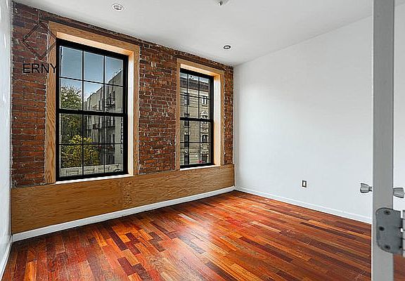 5th image of 127 Rogers Ave #3G