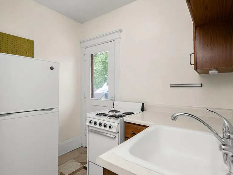 522 Paris Ave SE #2 — Photo 8