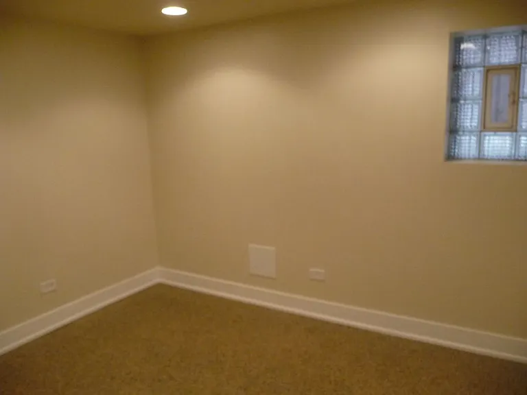 1803 W Superior St #B — Photo 8
